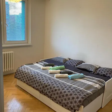 Star #2a215 By Starbnb Eu