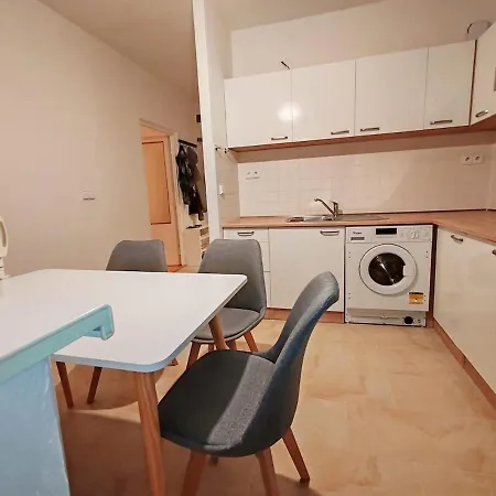 Star #2a215 By Starbnb Eu
